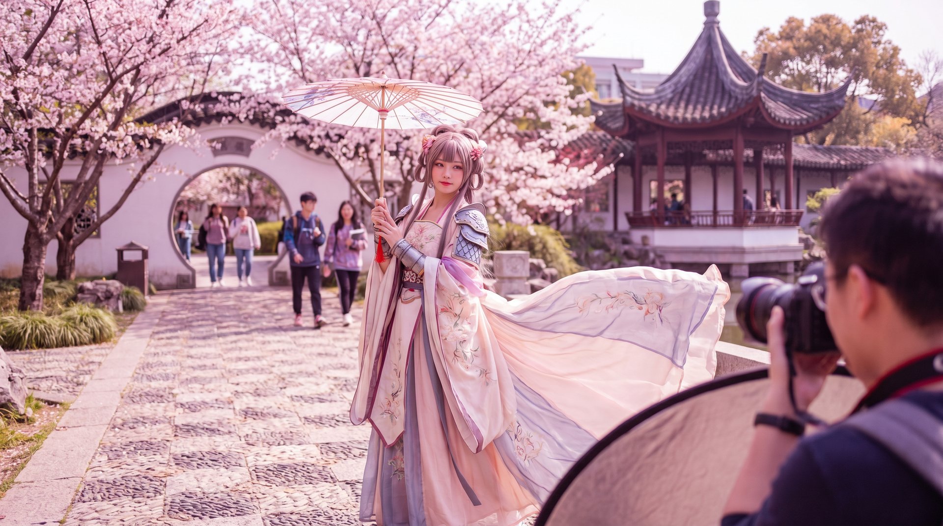 偷拍传媒：古风校园写真拍摄